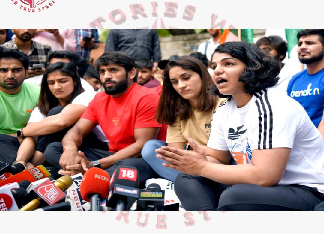 Wrestlers Protest: Scuffle between wrestlers and Delhi Police protesting at Jantar Mantar